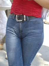 Jeans Cameltoes